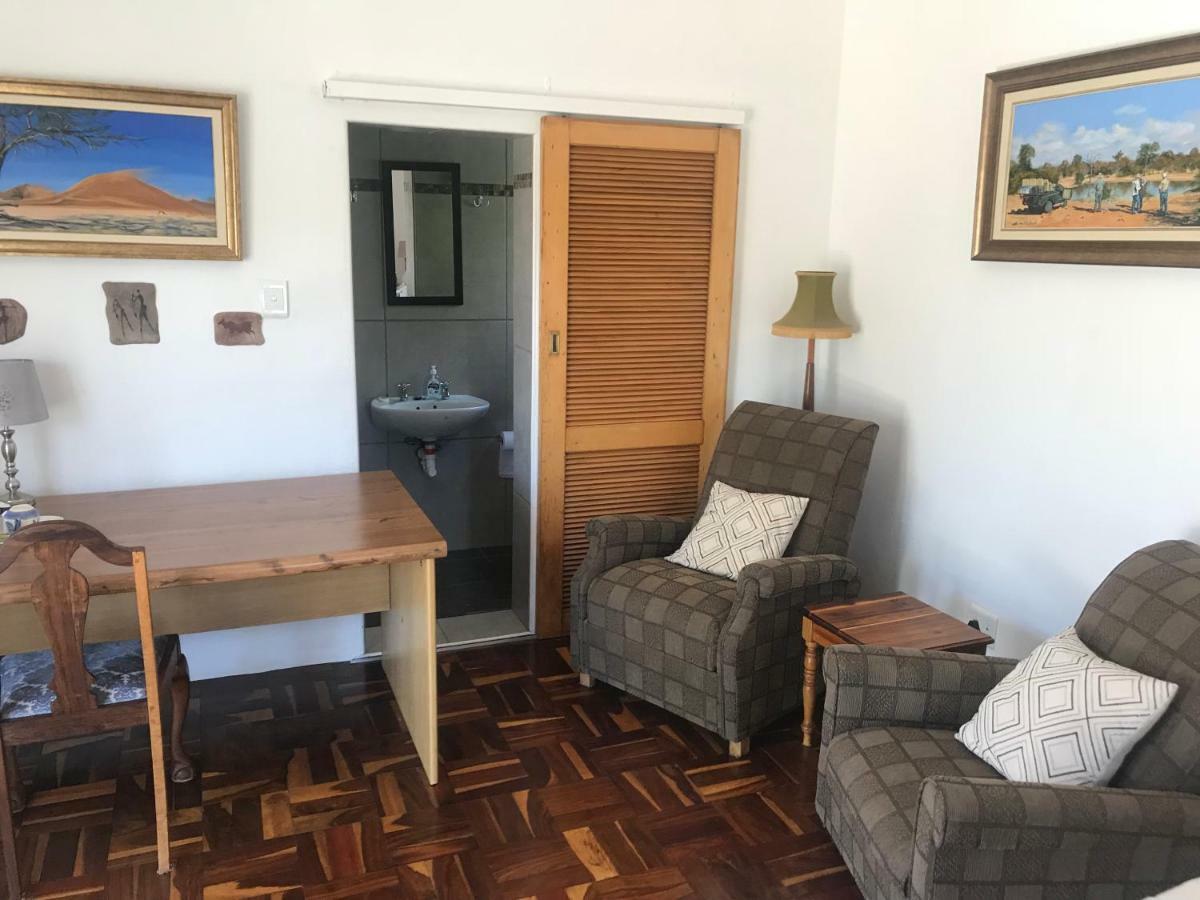 Towerzicht Guest House Ladismith Kültér fotó