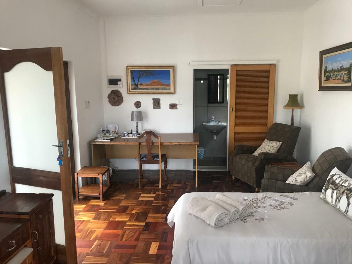 Towerzicht Guest House Ladismith Kültér fotó