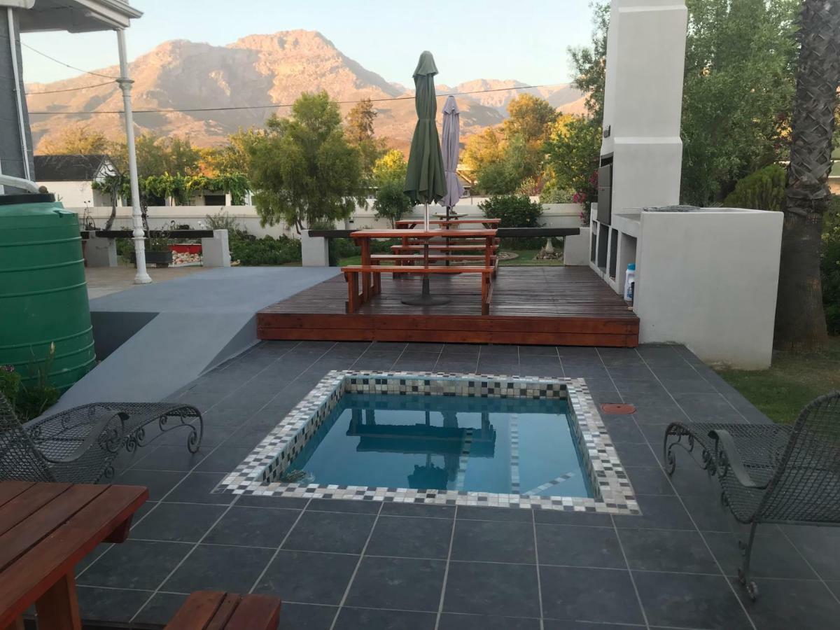 Towerzicht Guest House Ladismith Kültér fotó